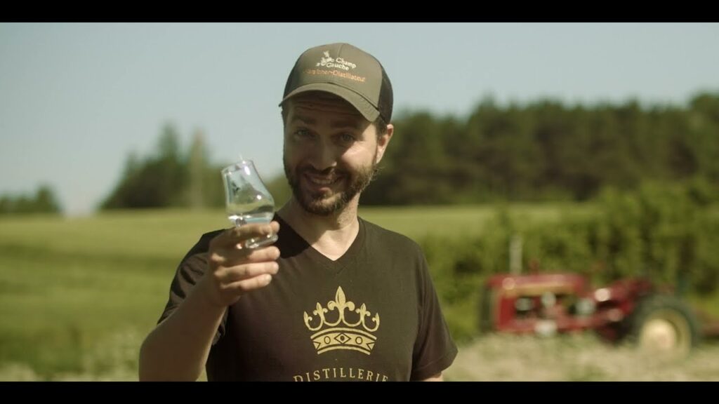 Champ Gauche - Distillerie Fils du Roy
